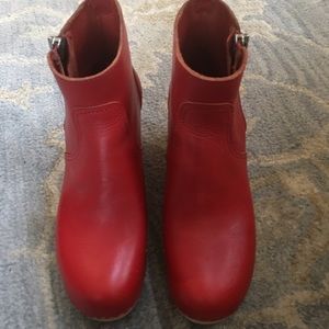 Swedish Hasbeens clogs